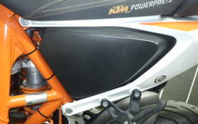 KTM 690 DUKE R 2013