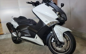 YAMAHA T-MAX 530 2014 SJ12J