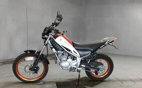 YAMAHA TRICKER DG16J