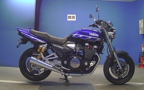 YAMAHA XJR1300 2001 RP03J