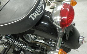 TRIUMPH BONNEVILLE T100 2013 J9157G