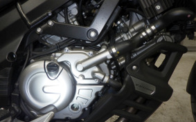 SUZUKI DL650 ( V-Strom 650 ) A 2015 VP56A