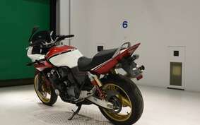 HONDA CB400 SUPER BOLDOR VTEC 2007 NC39