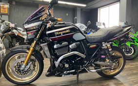 KAWASAKI ZRX1200 DAEG 2013 ZRT20D