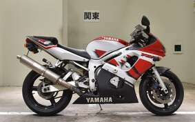 YAMAHA YZF-R6 2000 RJ03