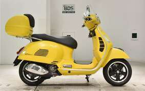 VESPA GTS300 SUPER 2019 M457