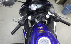 YAMAHA YZF-R25 RG10J