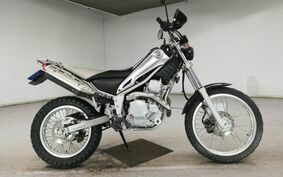 YAMAHA TRICKER DG16J