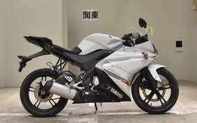 YAMAHA YZF-R125 RE06