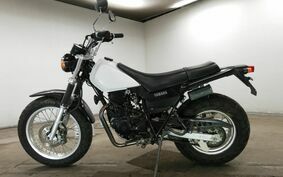 YAMAHA TW225 DG09J