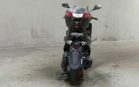 YAMAHA S-MAX SG27