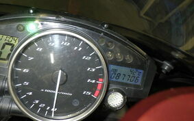 YAMAHA YZF-R1 2004 RN13