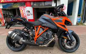 KTM 1290 SUPER DUKE GT 2023 V6940