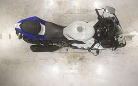 YAMAHA YZF-R15 RG06