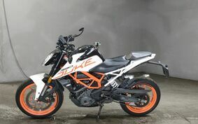 KTM 390 DUKE 2018 JPJ40