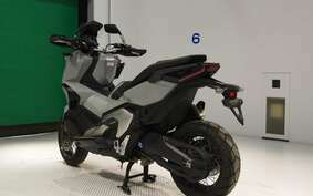 HONDA X-ADV 750 2021 RH10