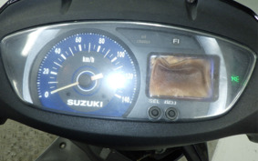 SUZUKI GSR125