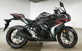 YAMAHA YZF-R25 RG10J