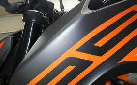 KTM 125 DUKE JPA40