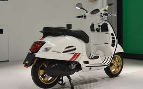 VESPA GTS300 SUPER 2021