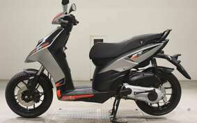 APRILIA SR125