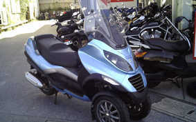 PIAGGIO MP3 M472