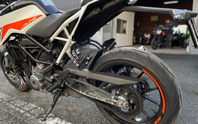 KTM 390 DUKE 2021 JPJ40