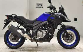 SUZUKI DL650 ( V-Strom 650 ) XT 2023 C733M