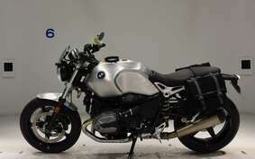 BMW R NINE T PURE 2023