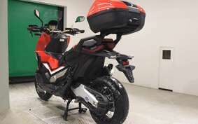 HONDA X-ADV 750 2017 RC95