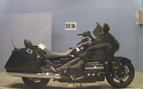 HONDA GL 1800 GOLD WING F6B SC68