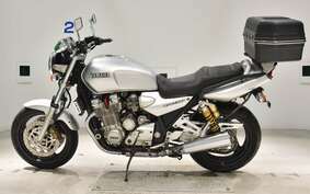 YAMAHA XJR1300 1998 RP01J