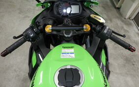 KAWASAKI ZX-25R ZX250E