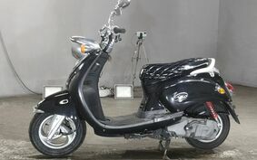 YAMAHA VINO 125 SE24