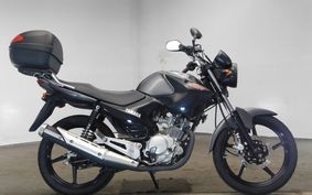 YAMAHA YBR125 RE05