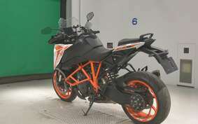 KTM 1290 SUPER DUKE GT 2020 V6940