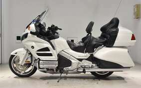 HONDA GL 1800 GOLD WING 2014 SC68