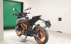 KTM 390 DUKE 2024