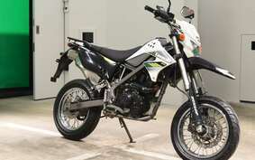 KAWASAKI KLX125D TRACKER LX125D