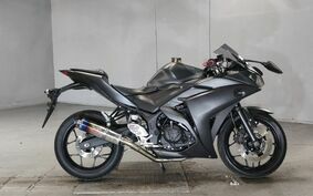 YAMAHA YZF-R25 RG10J