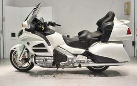 HONDA GL 1800 GOLD WING 2012 SC68