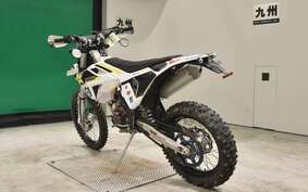 HUSQVARNA FE250