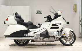 HONDA GL 1800 GOLD WING 2014 SC68