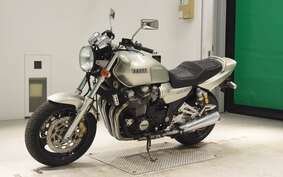 YAMAHA XJR1200 1995 4KG