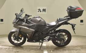 YAMAHA YZF-R25 A RG10J