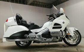 HONDA GL 1800 GOLD WING 2012 SC68