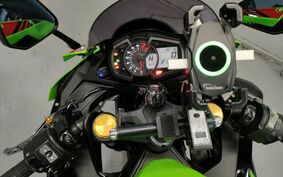 KAWASAKI ZX-25R ZX250E