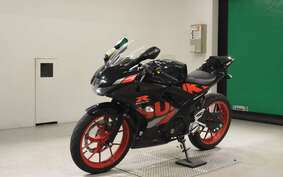 SUZUKI GSX-R125 DL33B