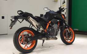 KTM 890 DUKE R 2022