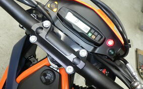 KTM 690 SMC R 2024